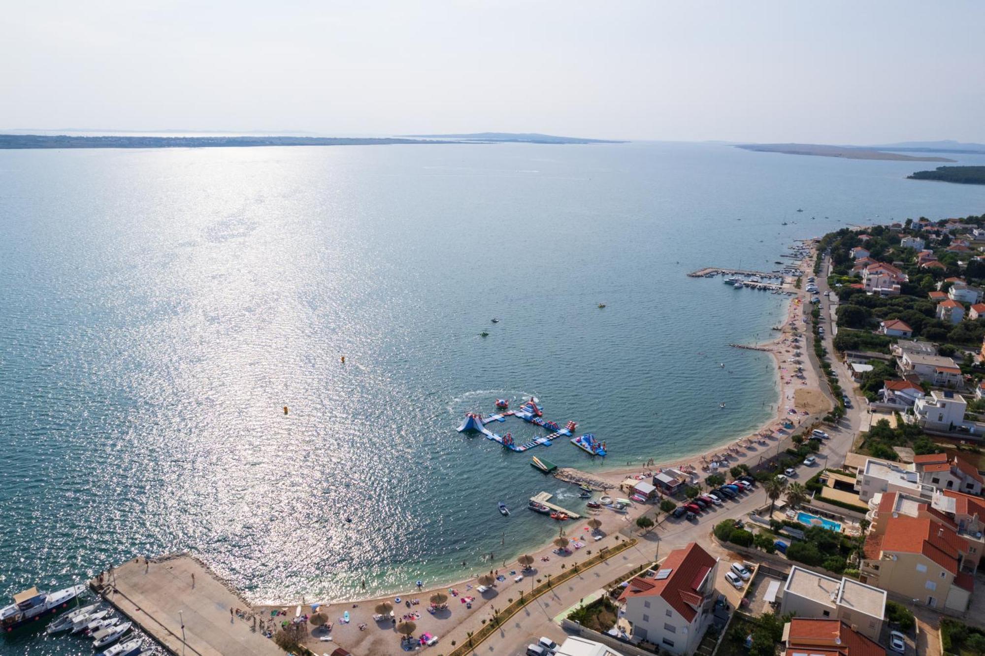 Villa Jalan Врси Екстериор снимка