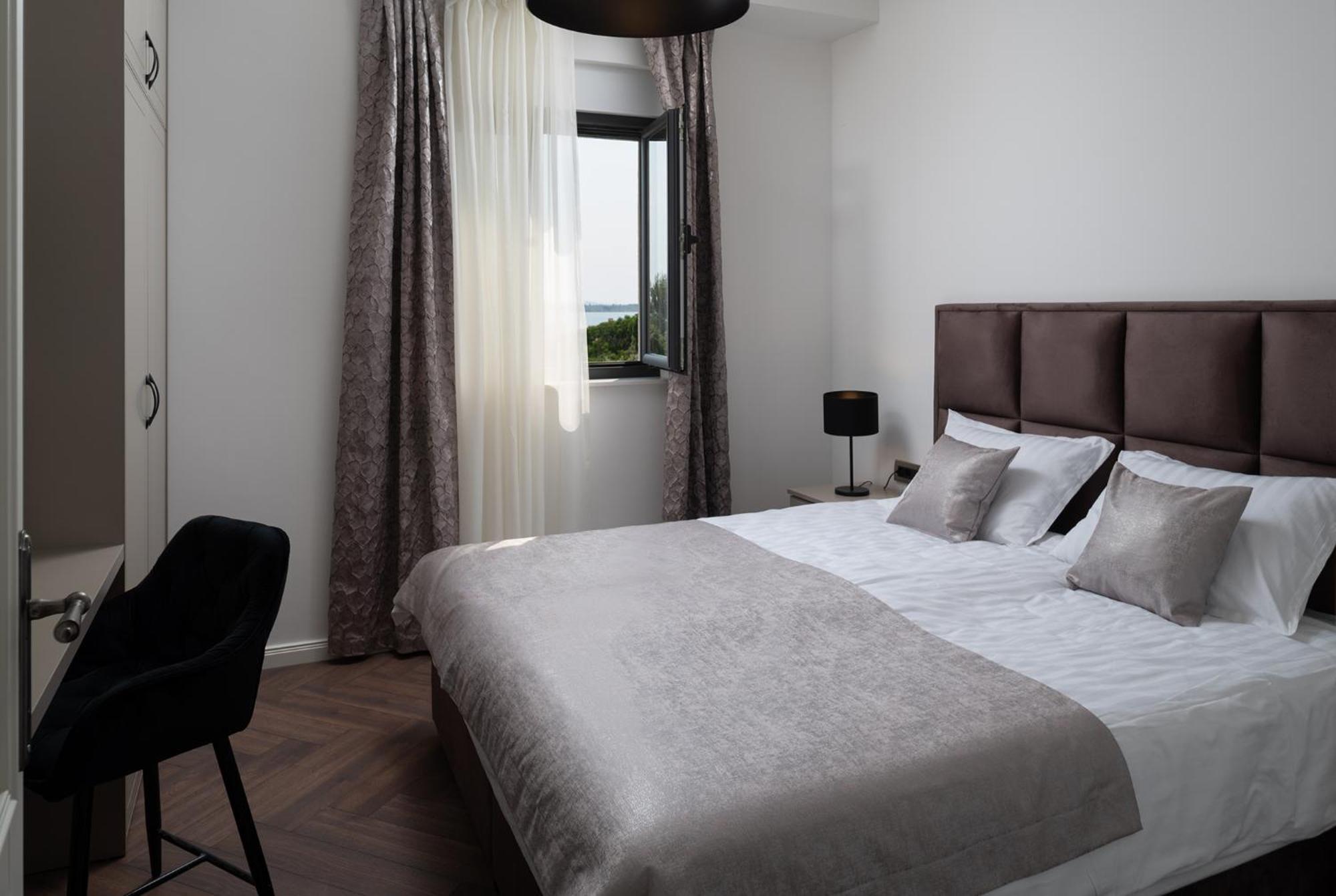 Villa Jalan Врси Екстериор снимка